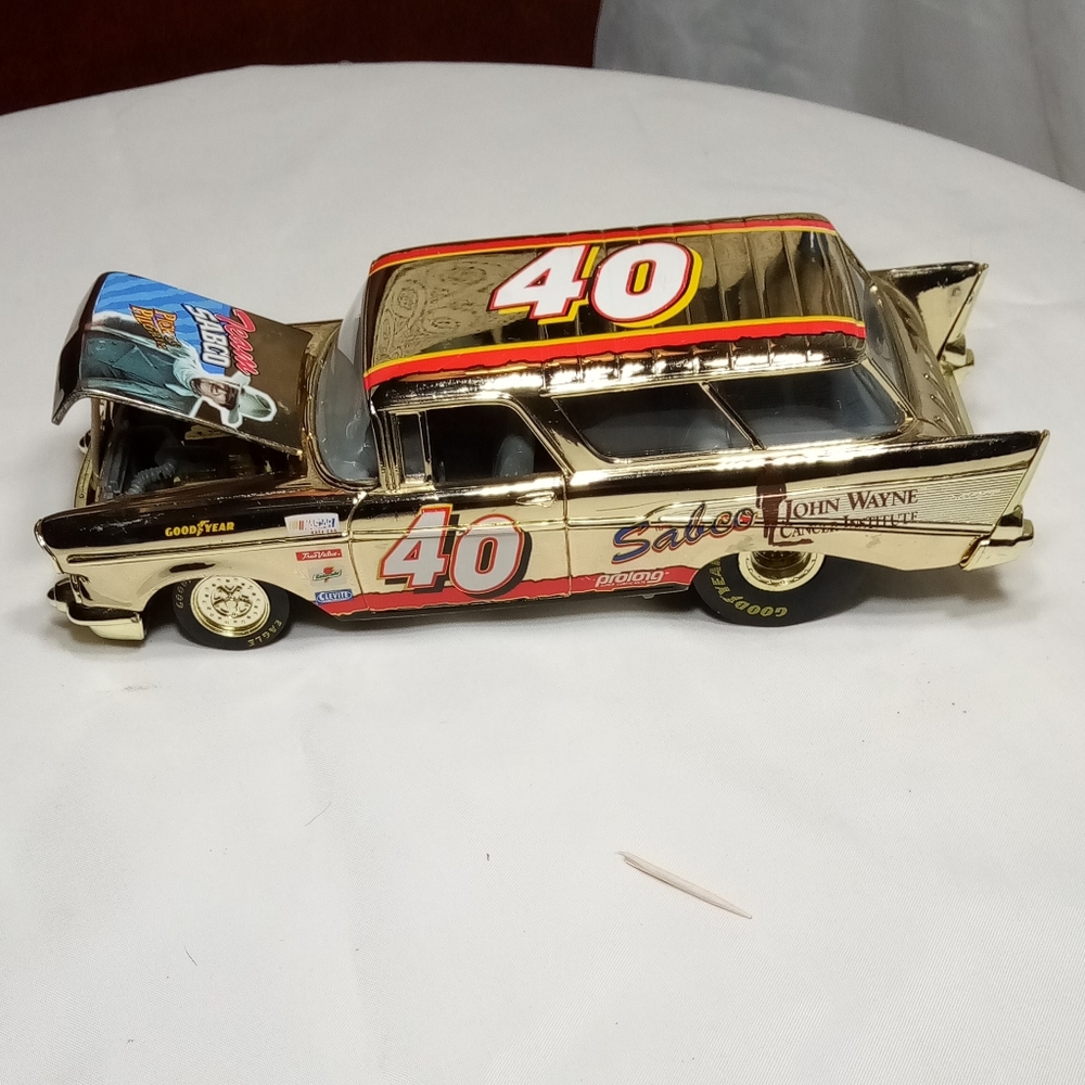 1957 Chevy Nomad John Wayne Sterling Marlin Racing Champion 1/24 Scale Issue 102 - Picture 4 of 9